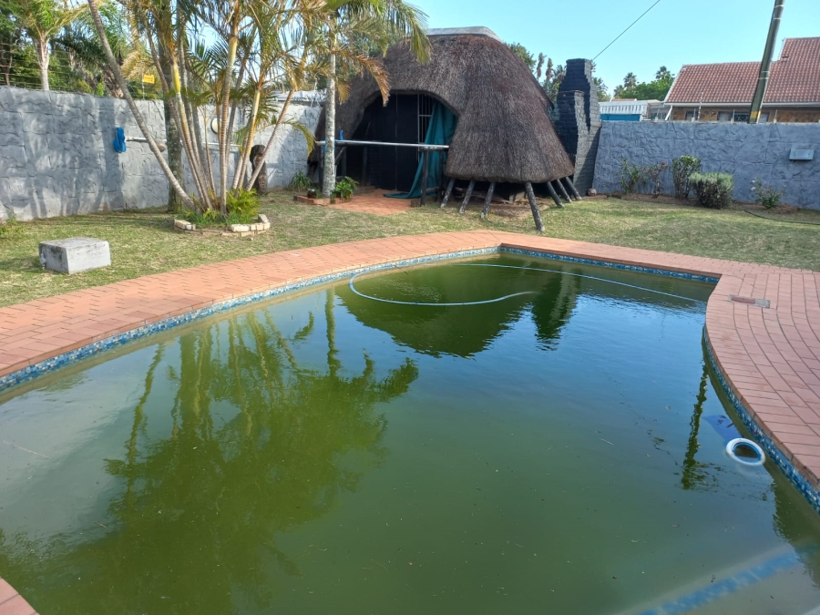 4 Bedroom Property for Sale in Gonubie Eastern Cape